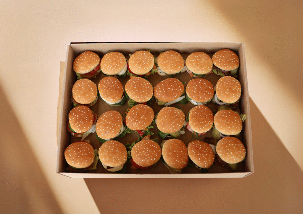 Twój finger food box (mini burgery)